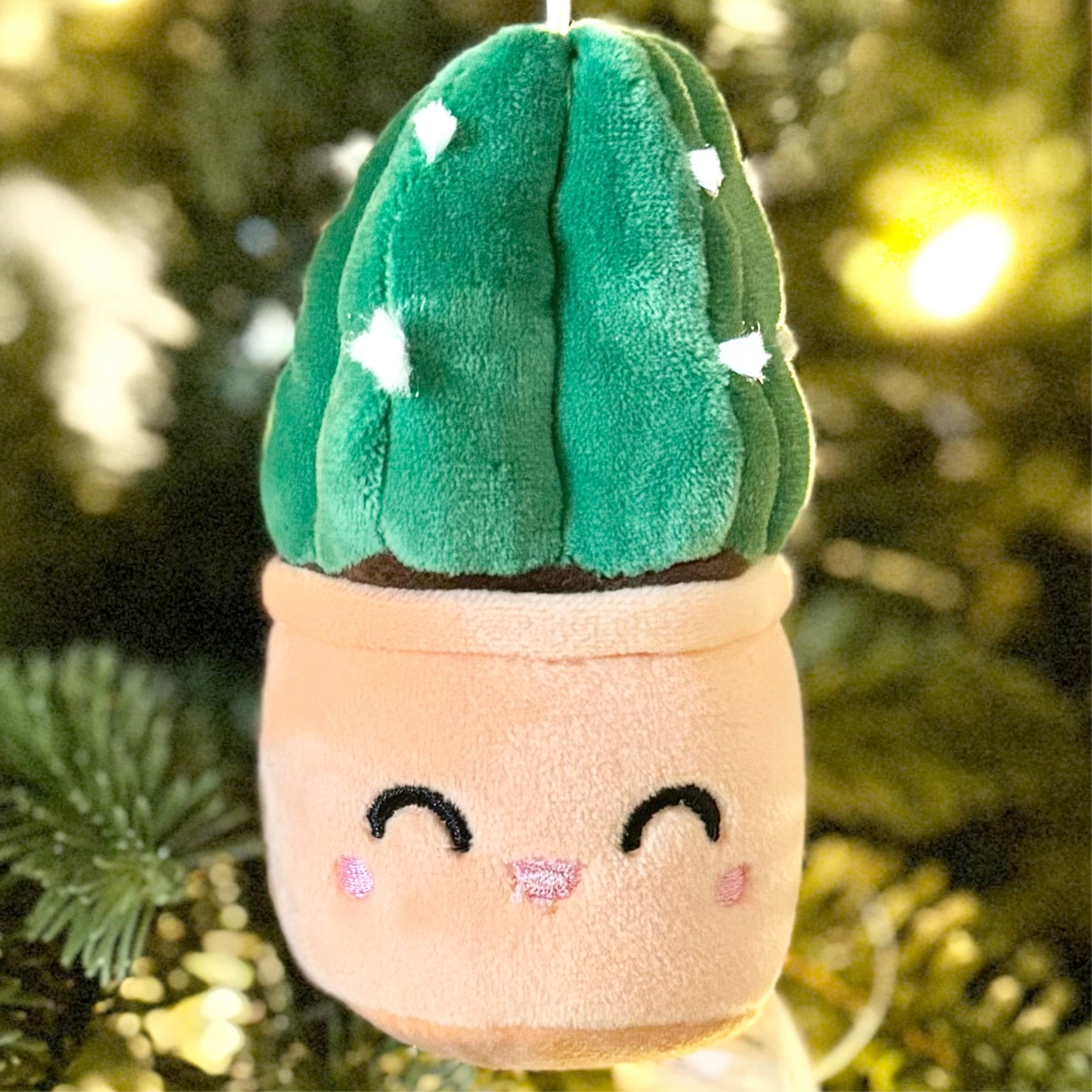 Cuddly Cactus Plush Keychain – 5″ Plant Lover Bag Charm